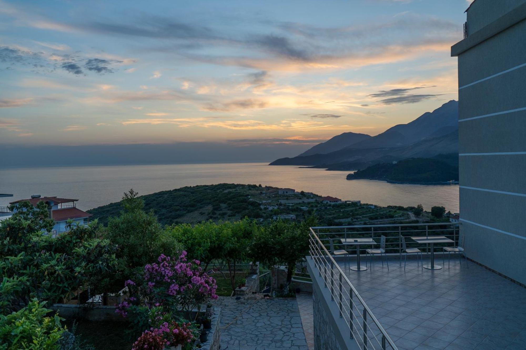 Sunset Serenity Himarë Dış mekan fotoğraf
