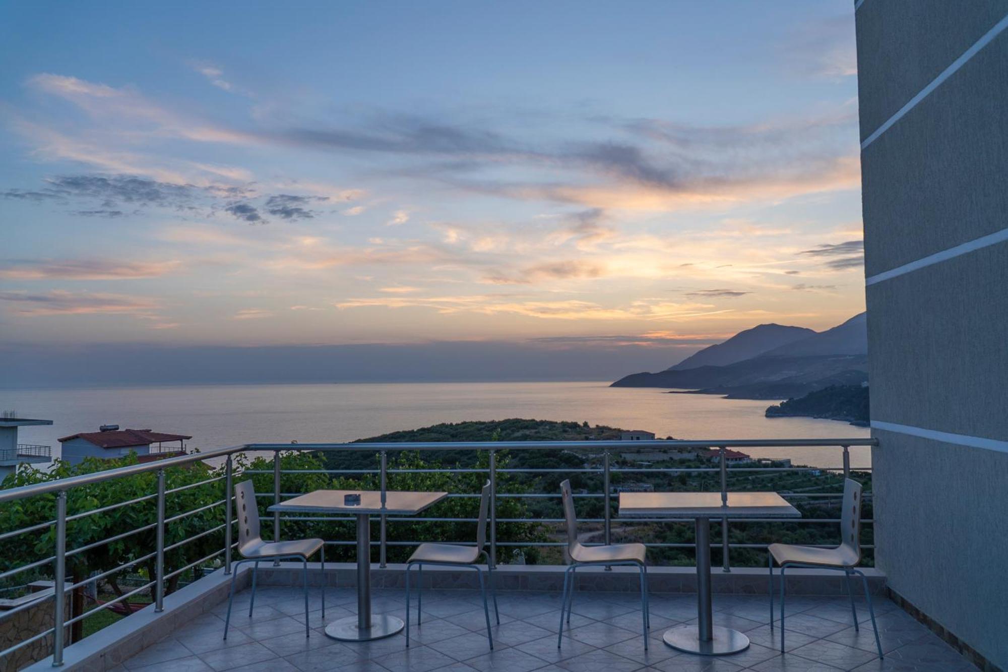 Sunset Serenity Himarë Dış mekan fotoğraf