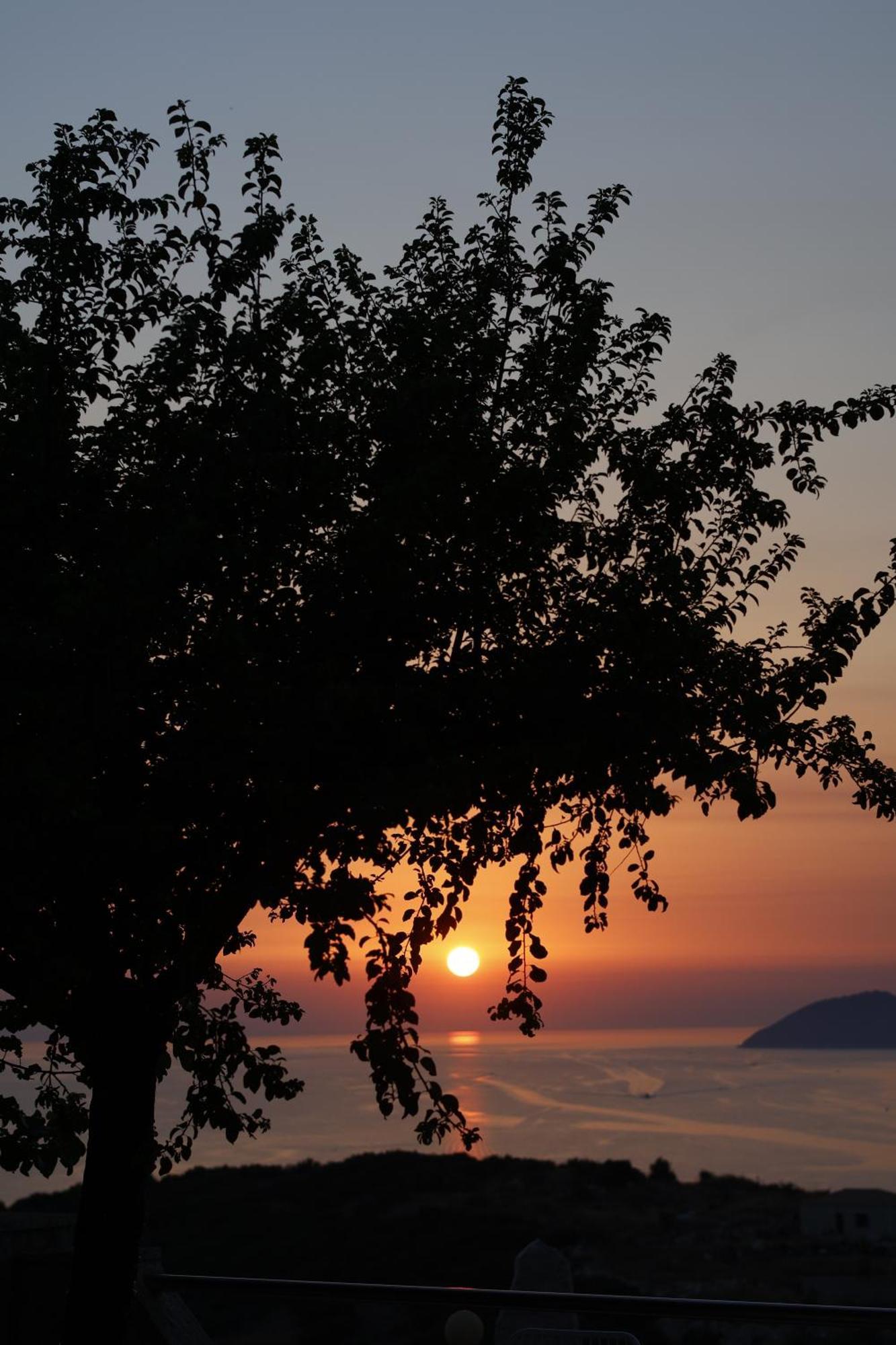 Sunset Serenity Himarë Dış mekan fotoğraf